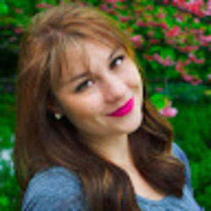 Meet your Posher, Hilary